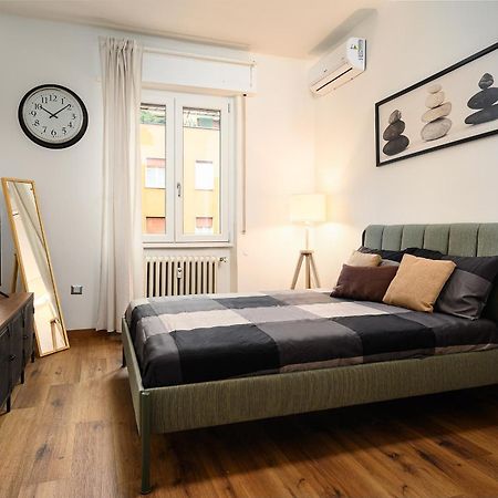 Sebino 17 - Monolocale Cool Appartement Milaan Buitenkant foto